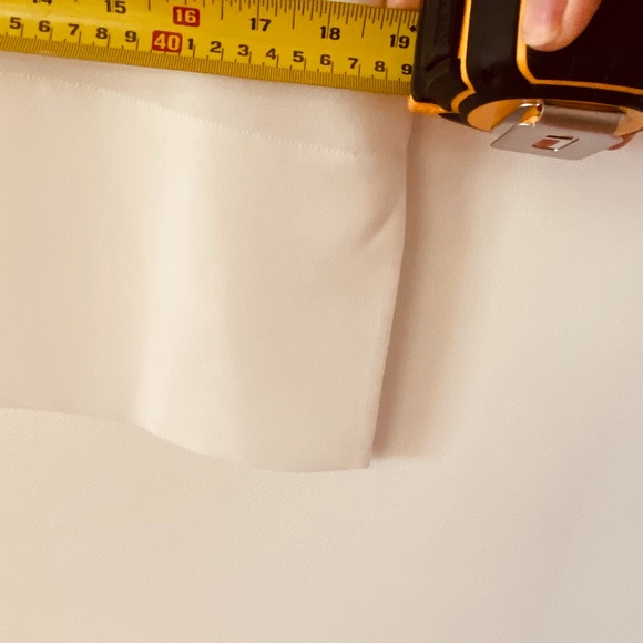 VINCE Ivory/Cream Sleeveless Tunic Blouse - Picture 13 of 13